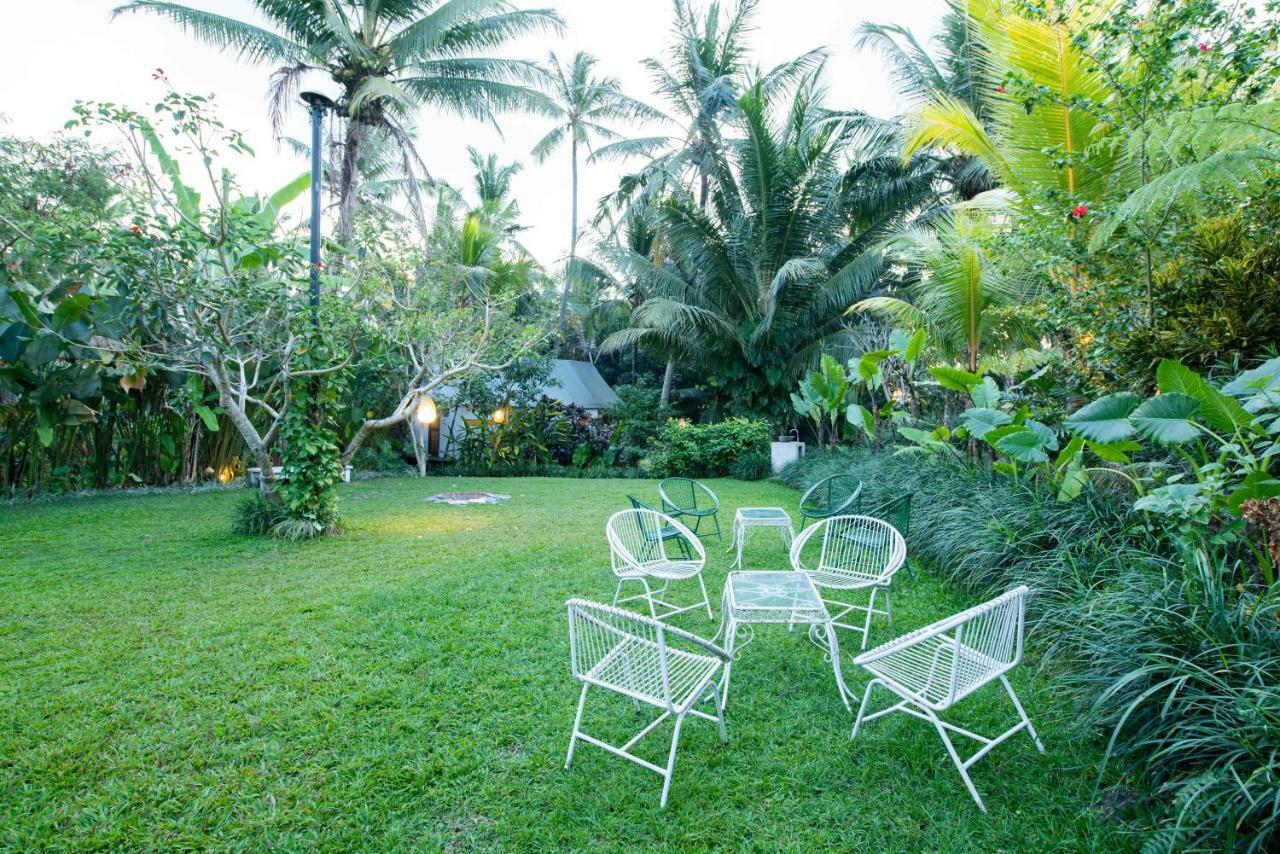 Ubud Tropical Exterior photo